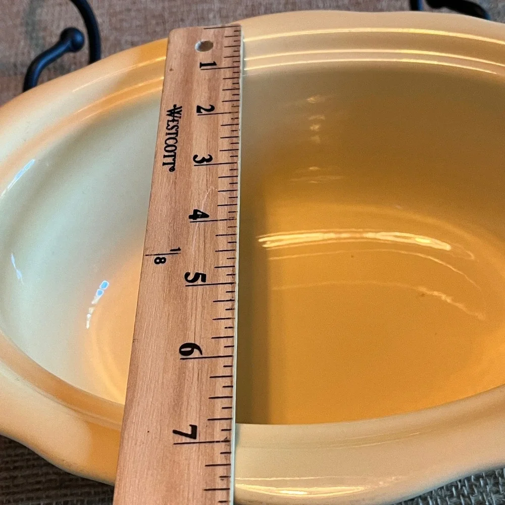 Gail Pittman Hospitality Collection Yellow Covered Casserole w/ Stand-1.5 QT